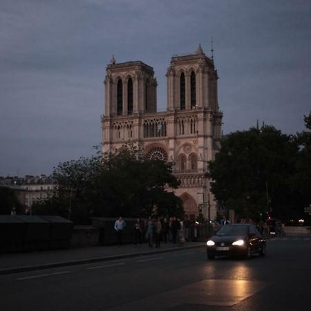 Saint Michel Notre Dame Appartement Parijs Buitenkant foto